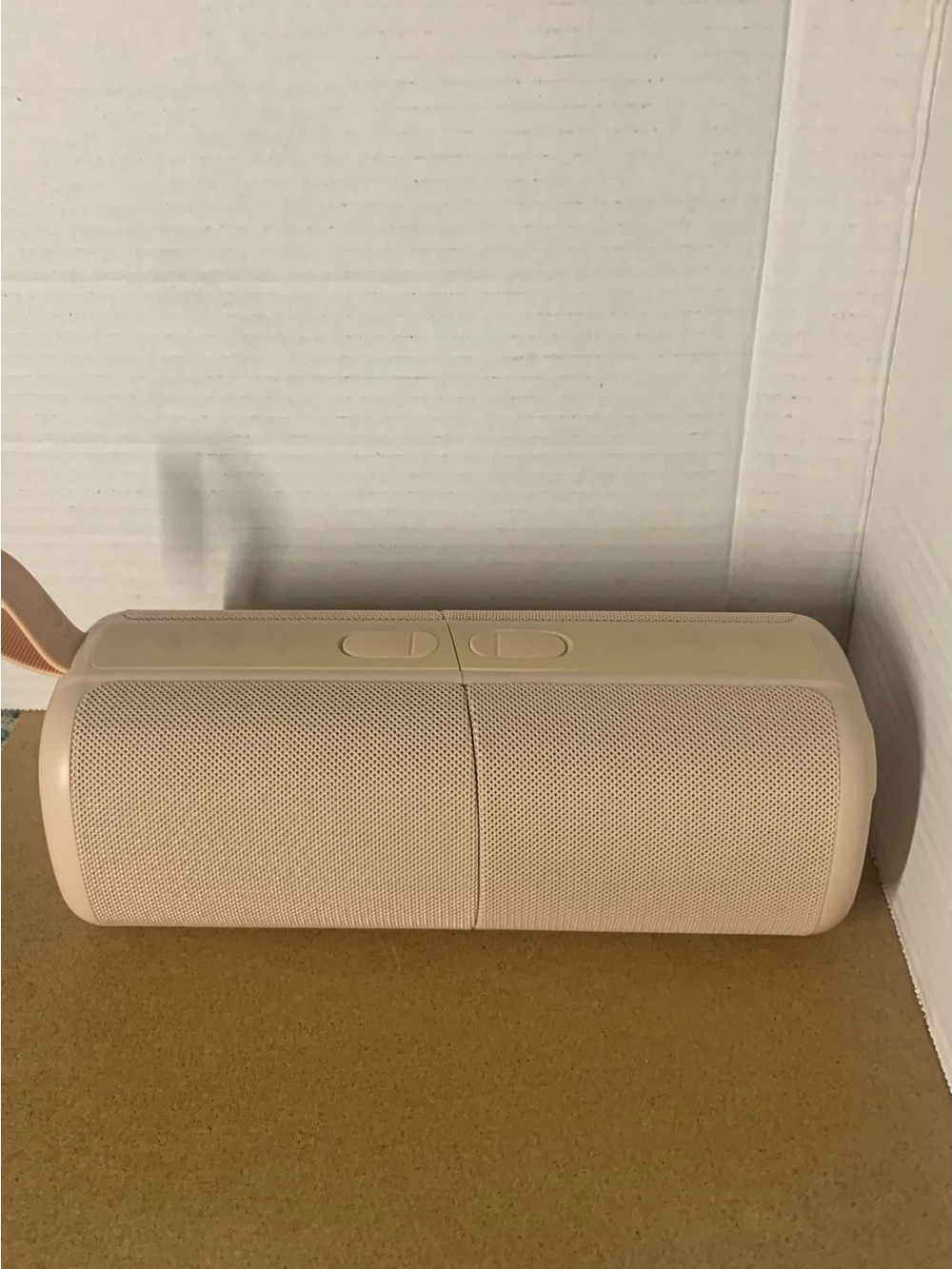 Kove audio commuter 2.0 split Bluetooth speakers
